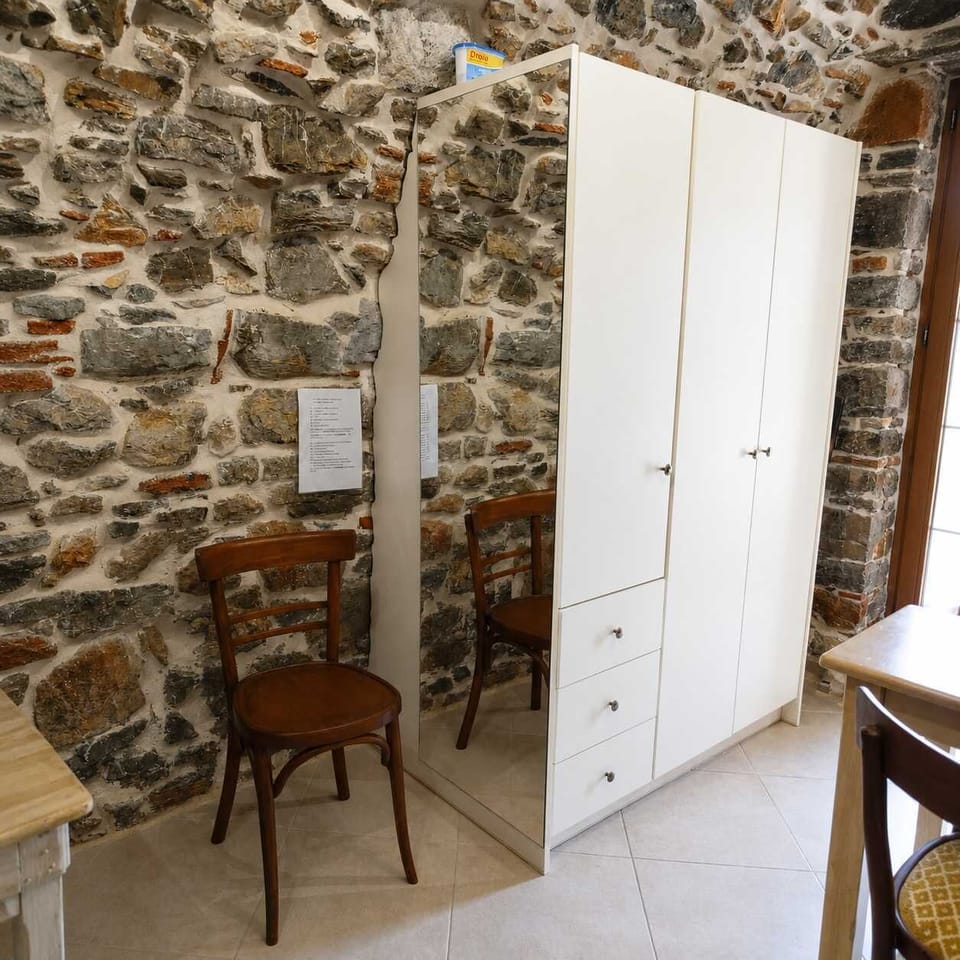 Details of the interior - View of the interior space 
