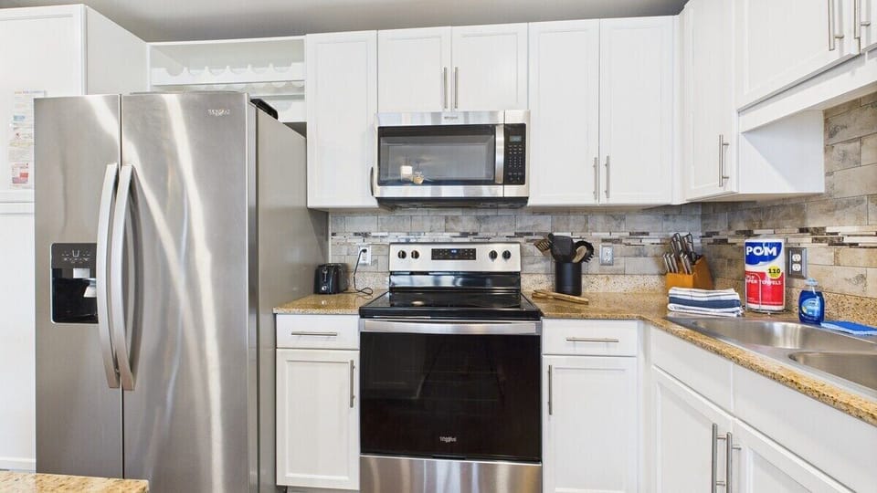 Kitchen equipped with all the cooking essentials