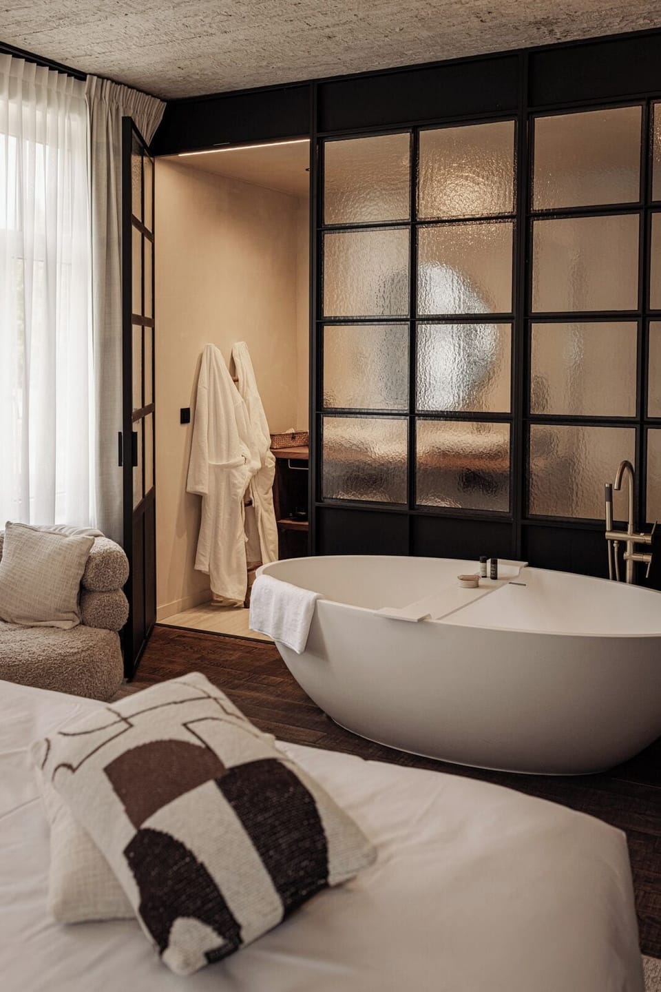 Comfort Double Room, Garden View | Blackout drapes, soundproofing, free WiFi