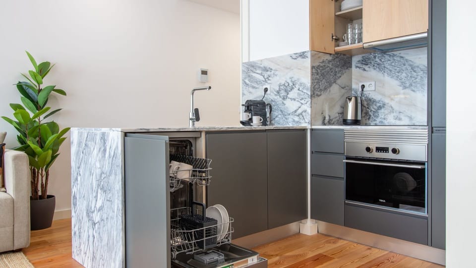 Our apartment counts with a washing machine, dishwasher, oven, stove, and many more appliances for your convenience. #beindulged #staycomfortable
