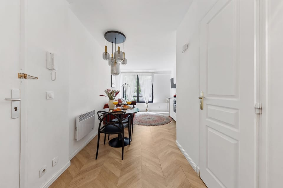 City Apartment, 1 Double Bed with Sofa bed, Non Smoking | In-room dining