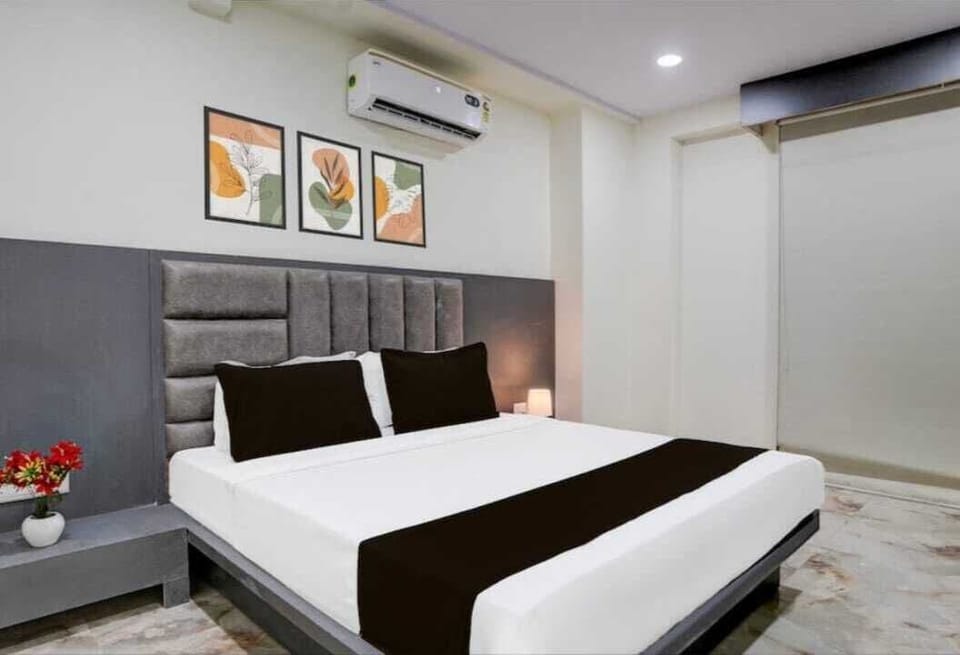 Deluxe Double Room | Free WiFi