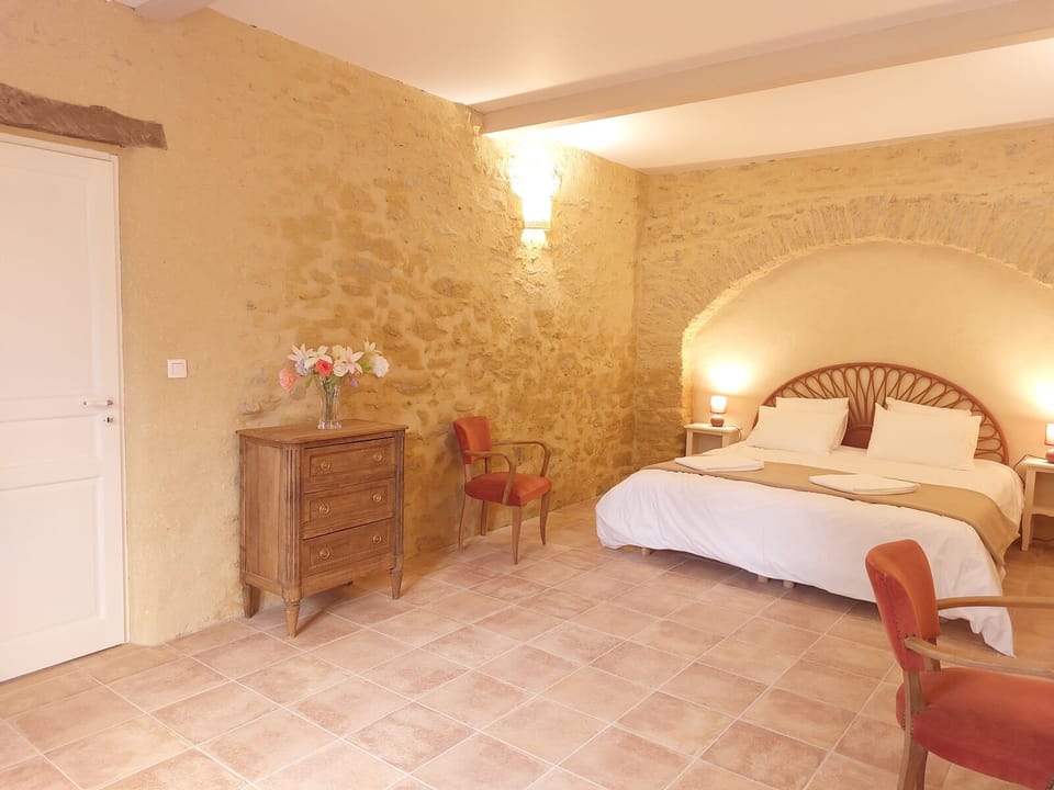 Superior Double Room | Premium bedding, free cribs/infant beds, free WiFi, bed sheets