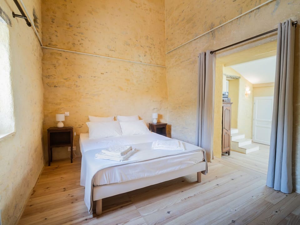 Superior Triple Room, Pool View | Premium bedding, free cribs/infant beds, free WiFi, bed sheets