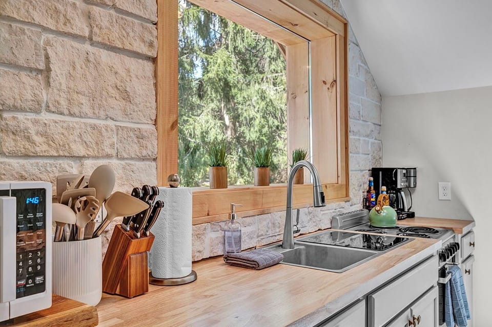 Fully stocked kitchen