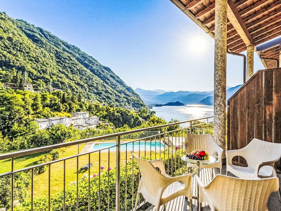 Resort, Mountain Range, Eco Hotel, Hill Station, Valley, Balcony, Porch, Villa, Hotel, Resort Town