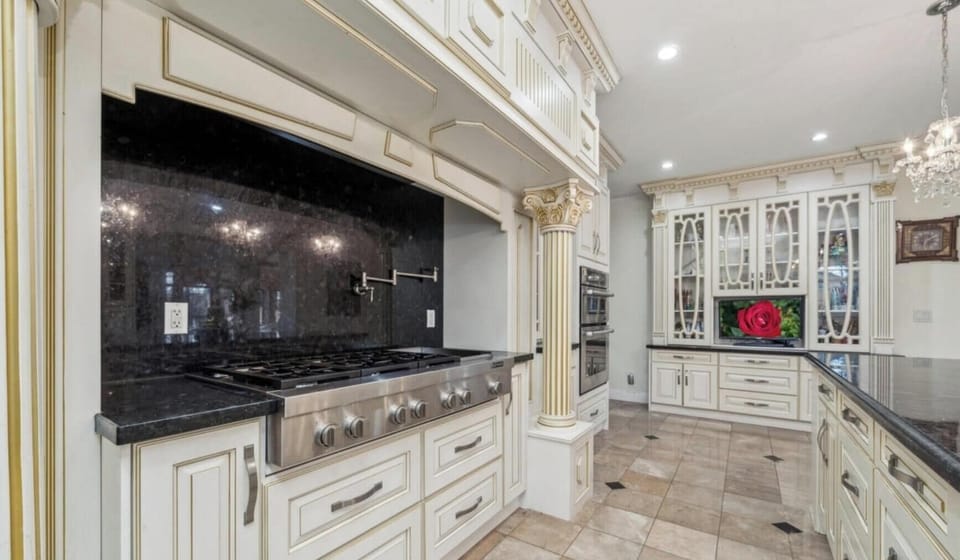 Royal Suite, 1 King Bed, Microwave, Executive Level | Mini-refrigerator