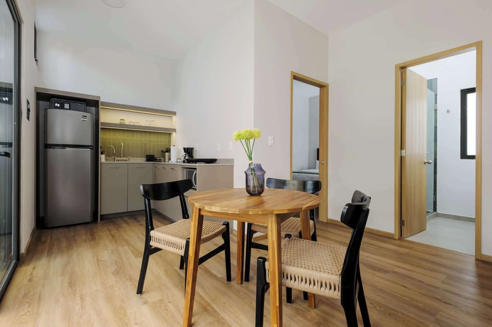 Comedor y cocina completa 