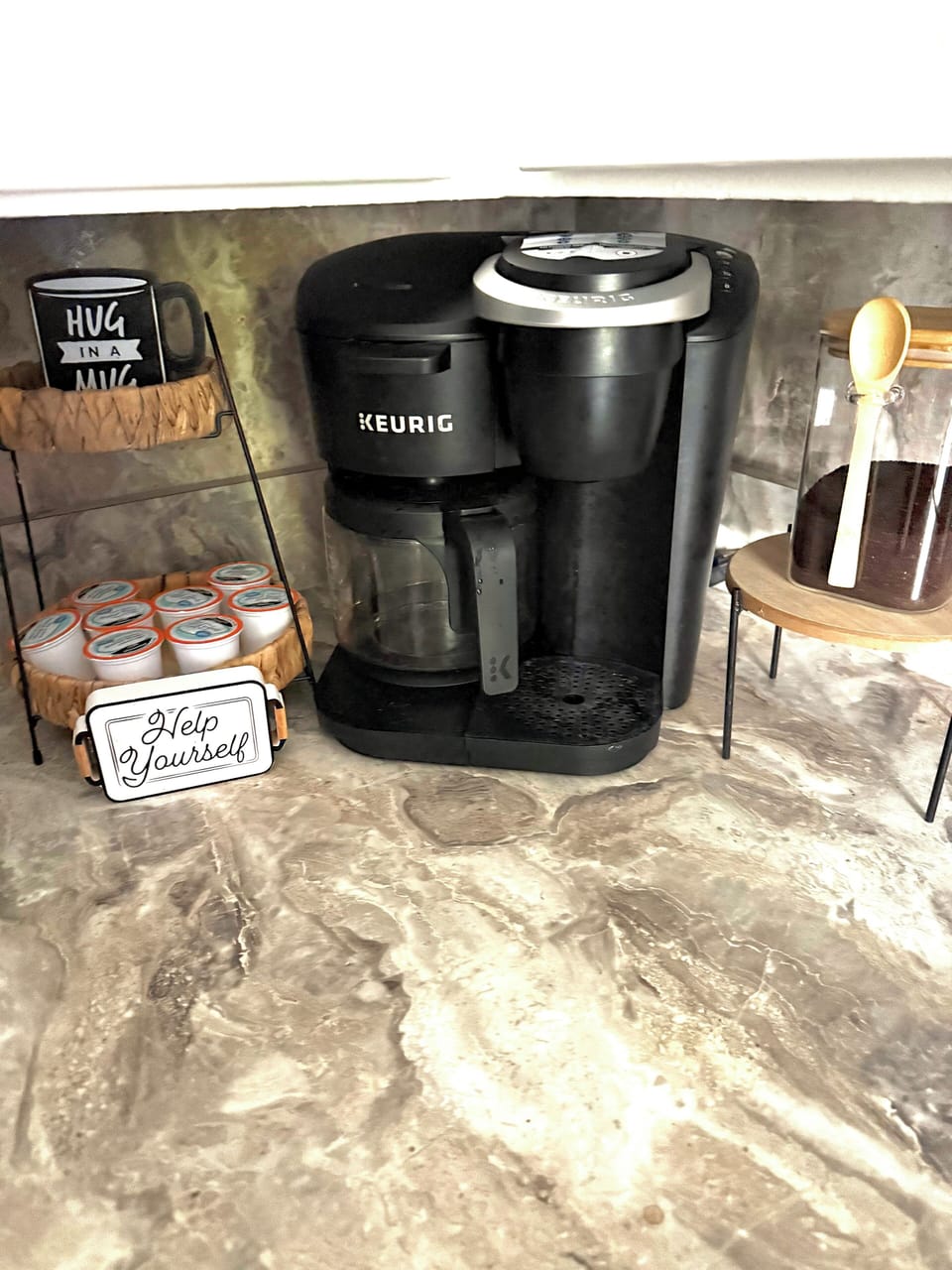 Coffee station with Keurig with pods or full carafe.