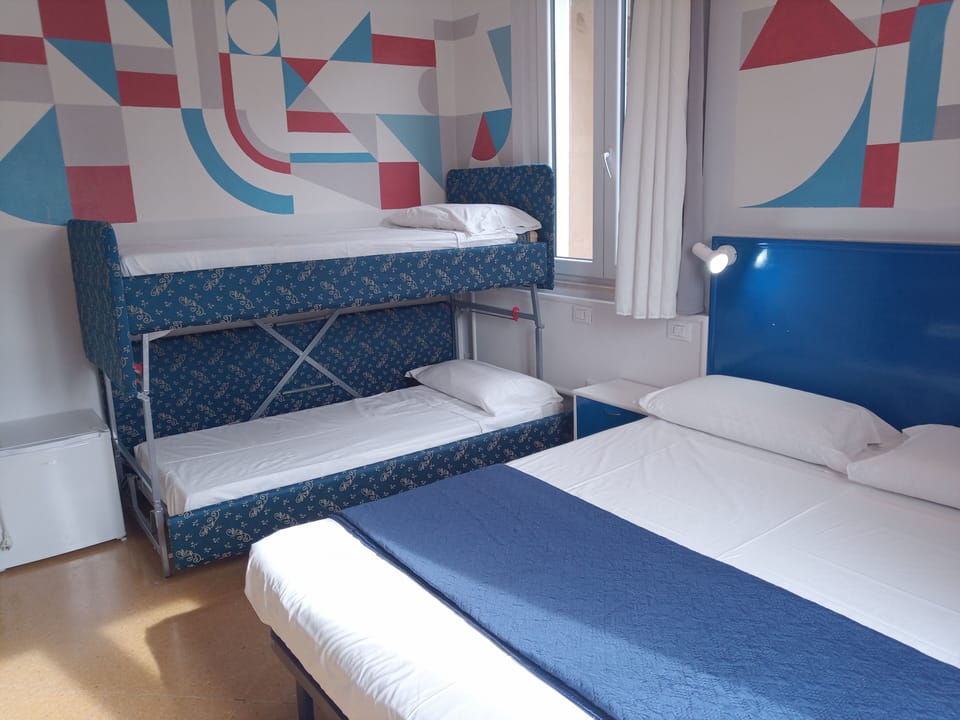 Quadruple Room, Balcony | Laptop workspace, WiFi (free)