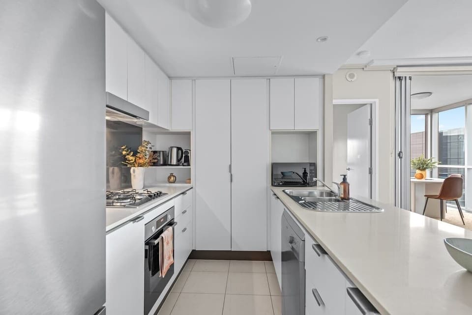 Euro Appliances, Gas Cooking, Dishwasher...