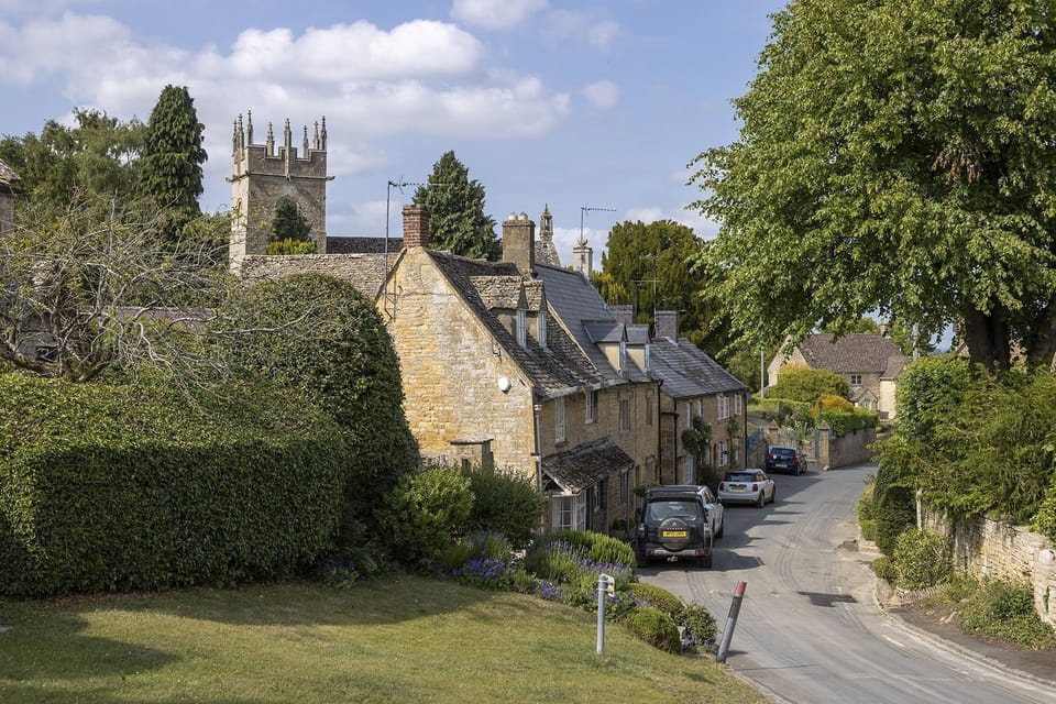 Longborough Village - StayCotswold