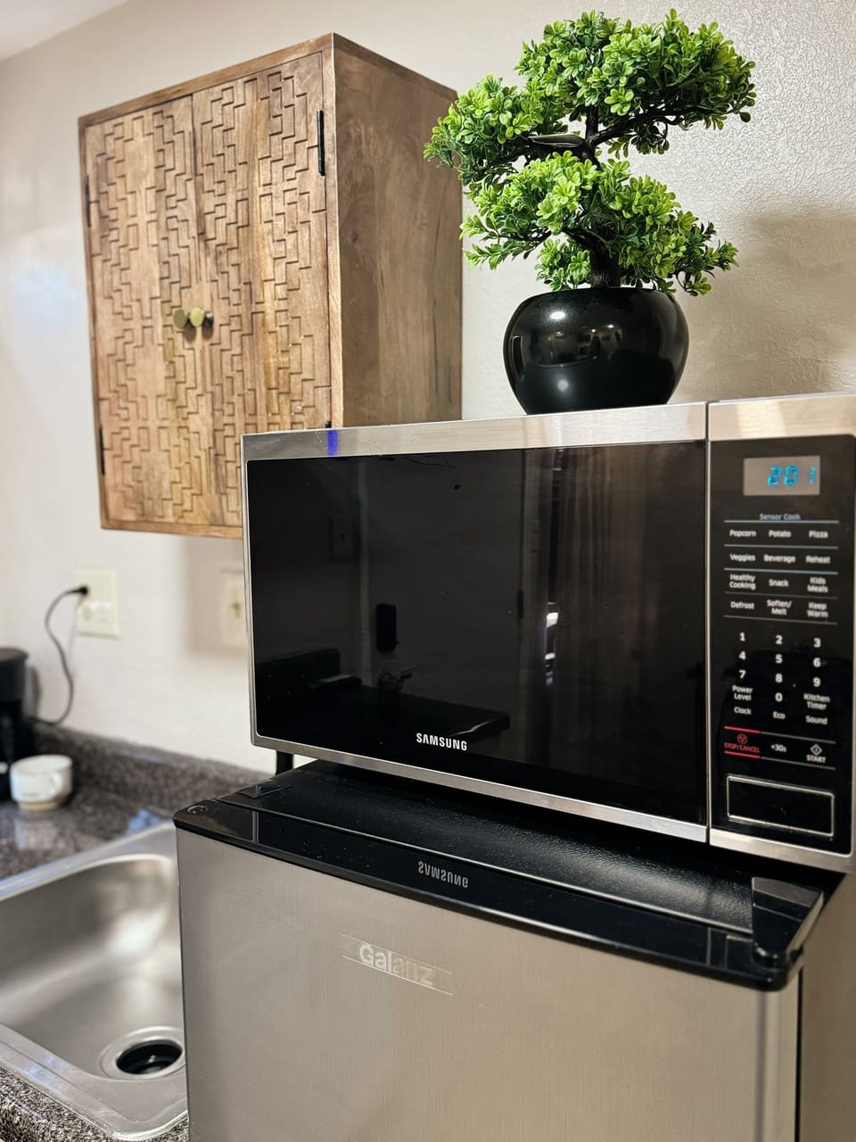Microwave