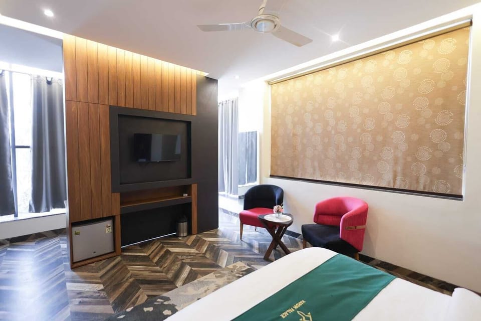 Elite Room