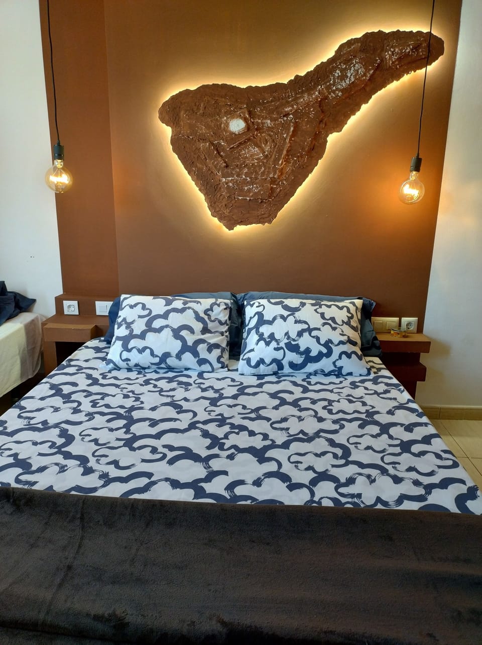 Standard Double Room, Mountain View | Blackout drapes, iron/ironing board, free WiFi