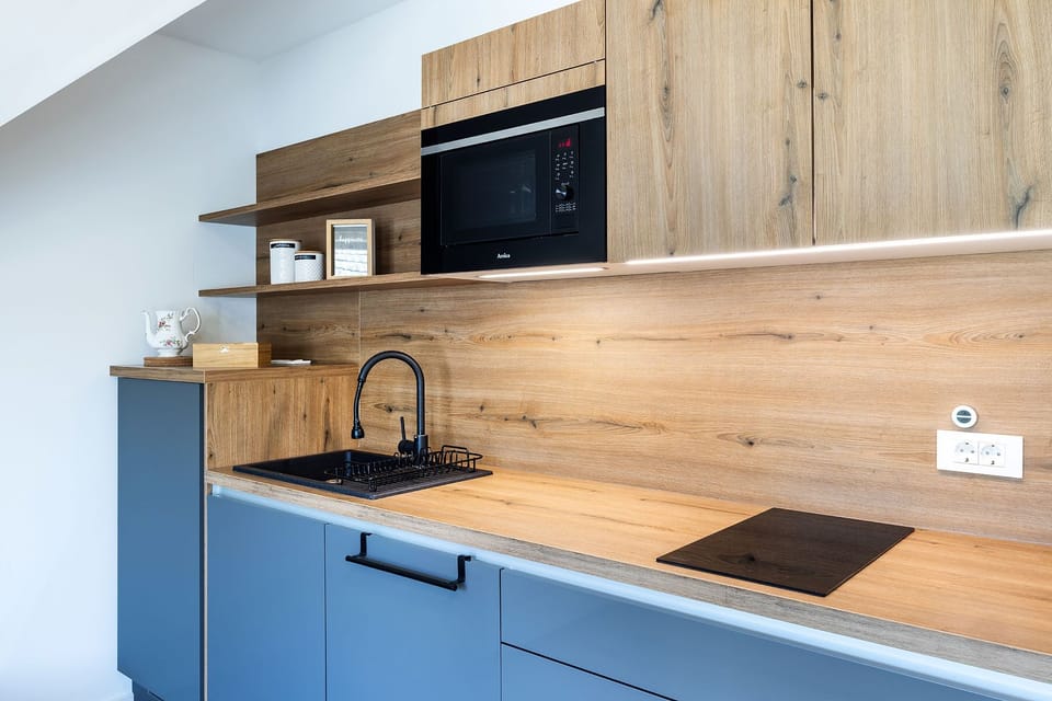 Superior Apartment, Mountain View | Private kitchen | Coffee/tea maker, electric kettle, highchair, dining tables