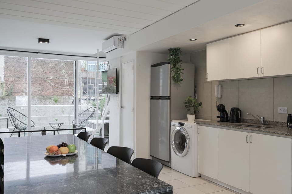 Apartment, 2 Bedrooms | Private kitchen | Microwave, oven, stovetop, cookware/dishes/utensils