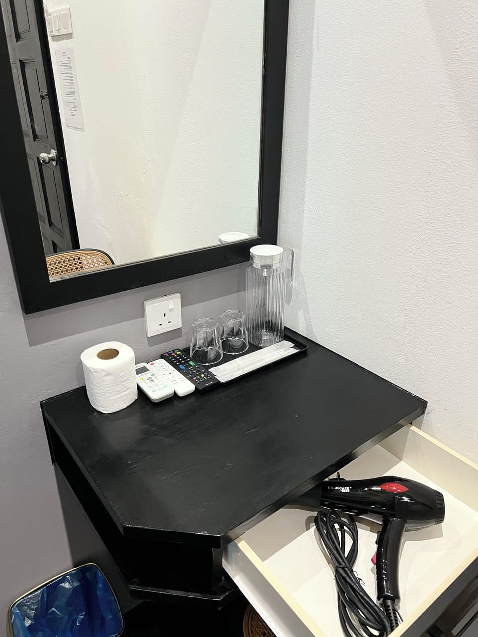 Deluxe Double Room with Shared bathroom, Non Smoking | Free WiFi