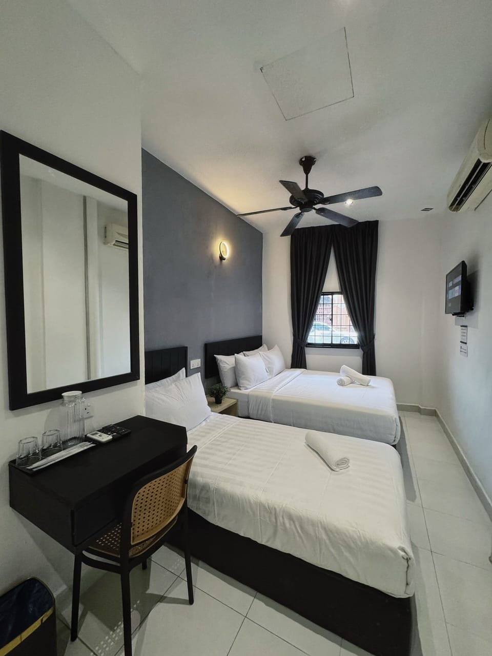 Standard Triple Room, Non Smoking | Free WiFi
