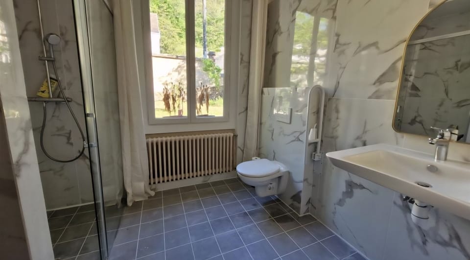 Merlin Cottage Bed and Breakfast in Île-de-France