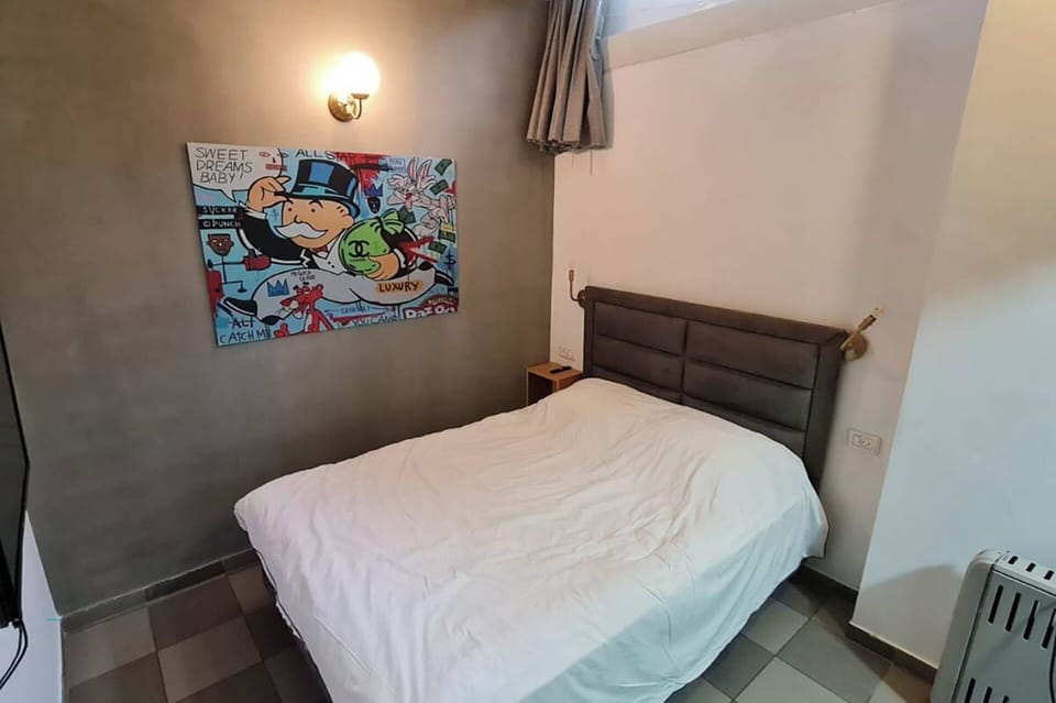 Deluxe Double Room | Soundproofing, iron/ironing board, free WiFi
