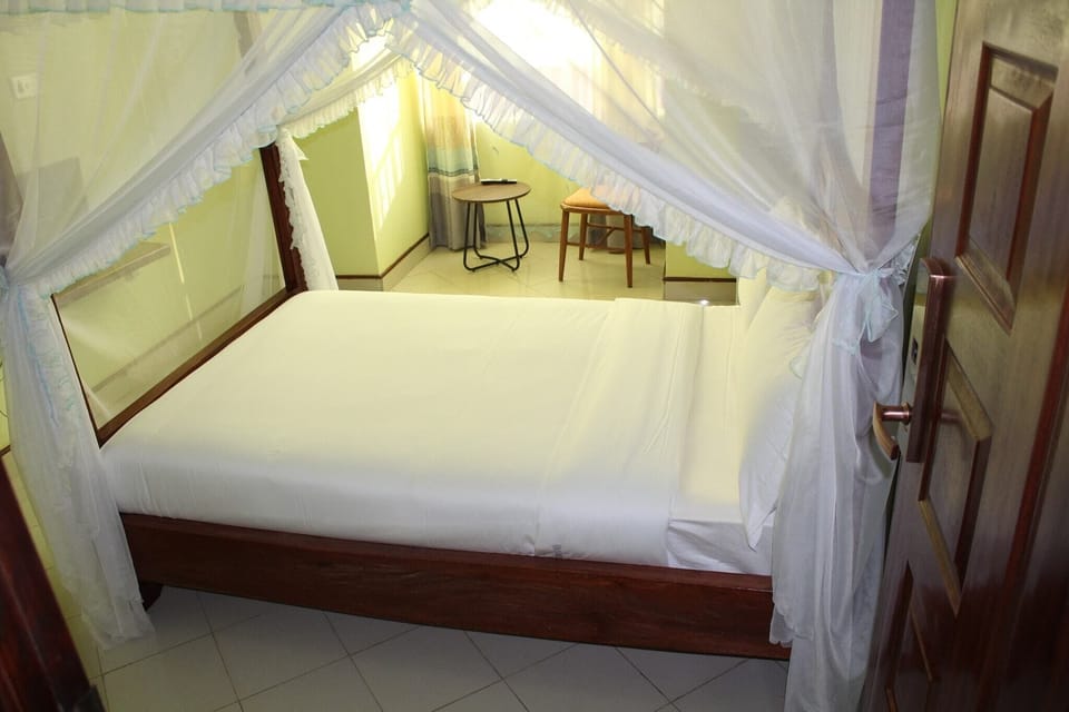 Standard Single Room, Garden View | Free WiFi, bed sheets