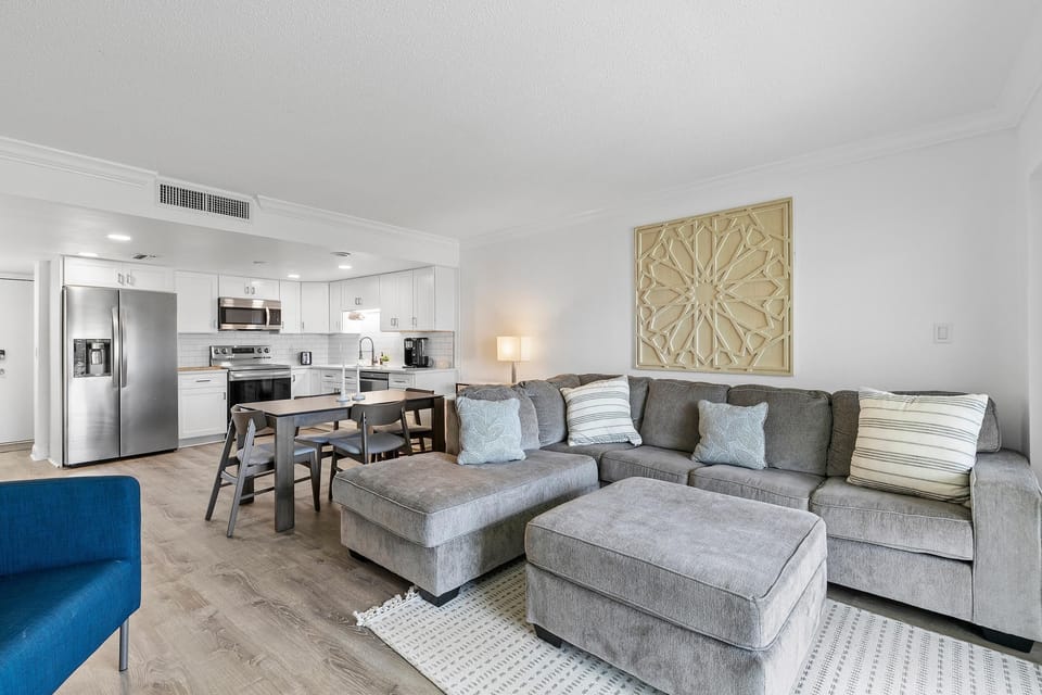 Condo, Multiple Beds (Surfside 219) | Living area