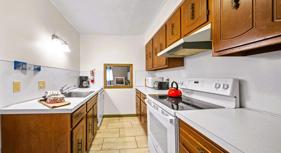 Kitchen Pass Thru to Living Room