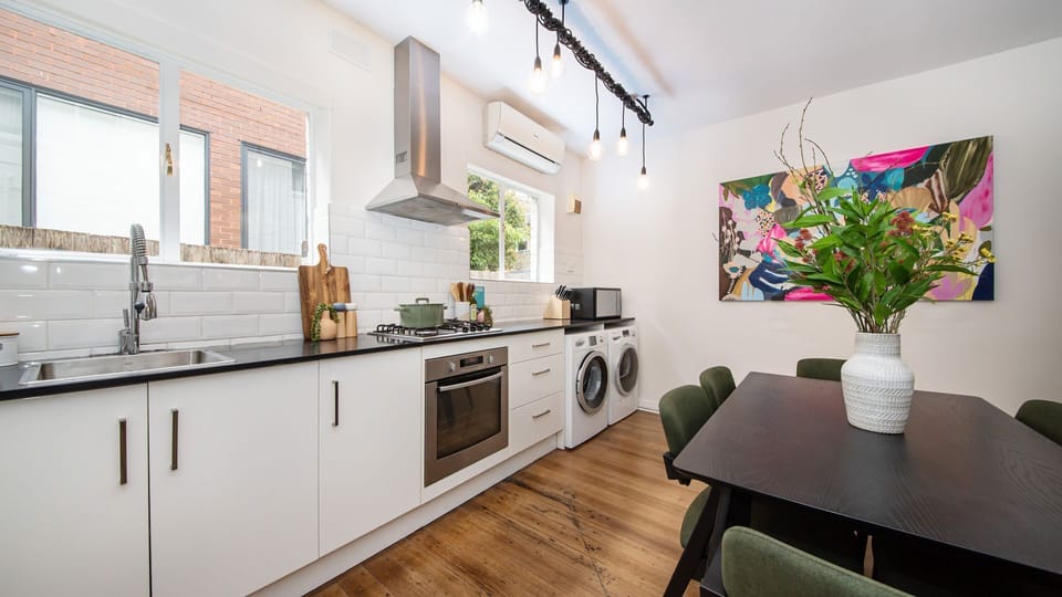 Fully equipped kitchen
