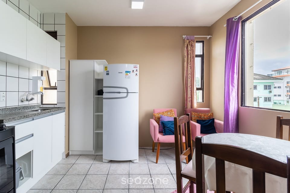 Basic Apartment | Private kitchen | Cookware/dishes/utensils