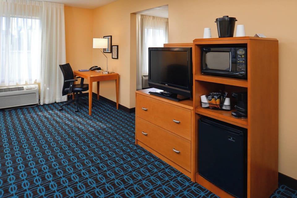 Presidential Suite, 1 King Bed with Sofa bed | In-room safe, desk, blackout drapes, iron/ironing board