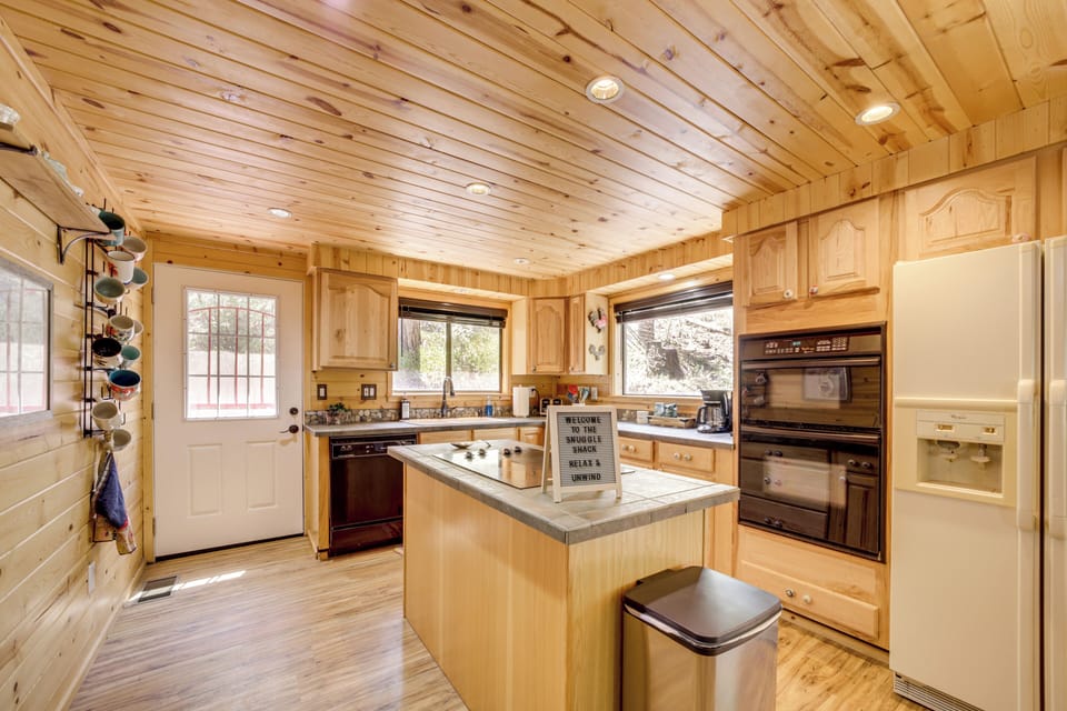 Fully Equipped Kitchen | Slow Cooker | Spices | 1st Floor