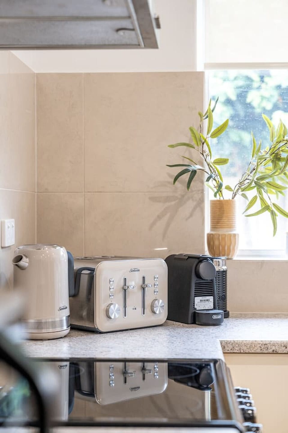Morning coffee or an evening glass of wine, everything is set up to feel effortle