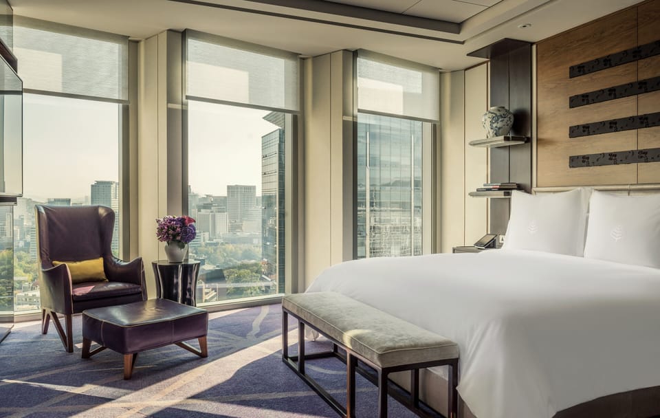 Premium bedding, minibar, in-room safe, desk