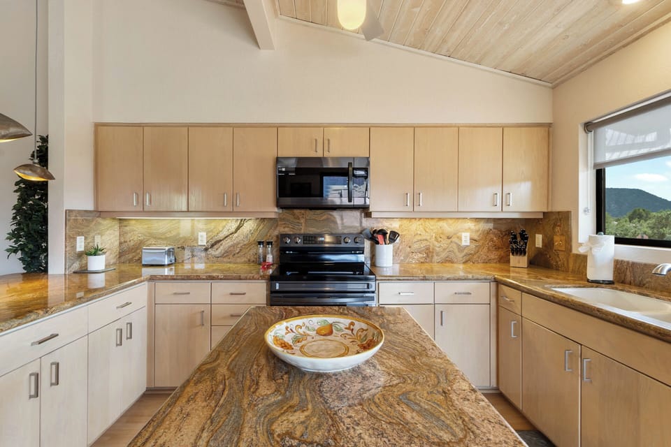 Plenty of space for meal prep and entertaining