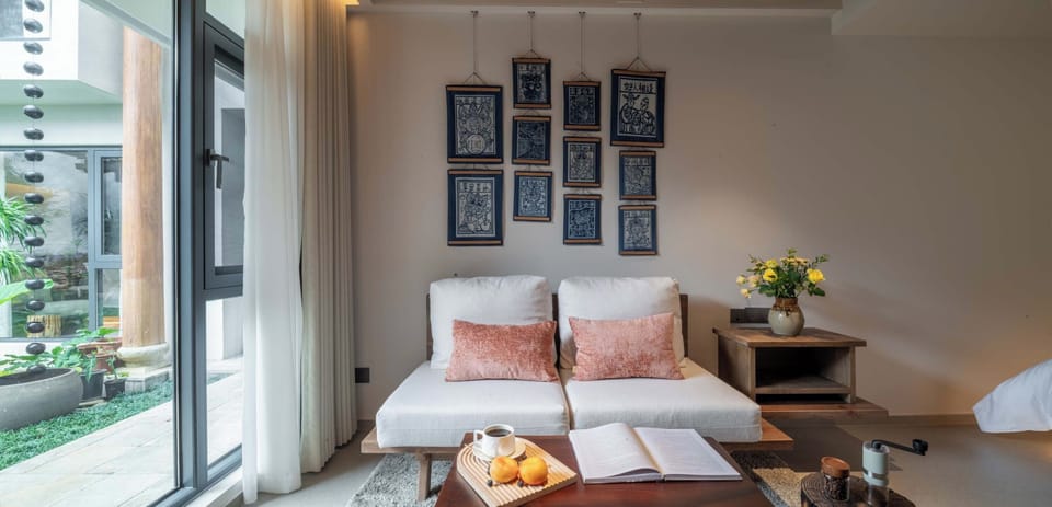 Comfort Double Room | Premium bedding, down comforters, iron/ironing board, WiFi (free)