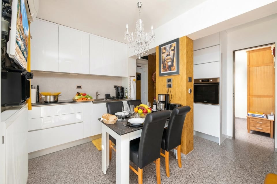 Kitchen and dining area