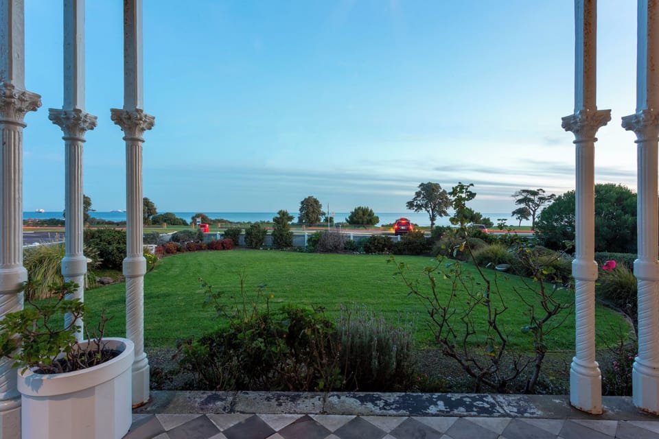 Beach/ocean view