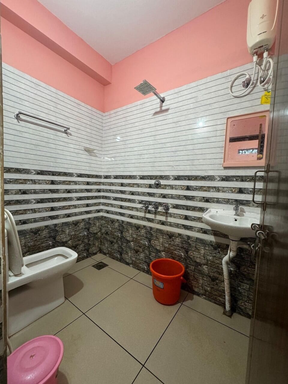 Deluxe Room | Bathroom