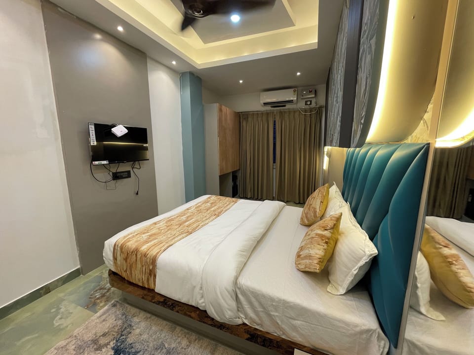Deluxe Double Room | Free WiFi