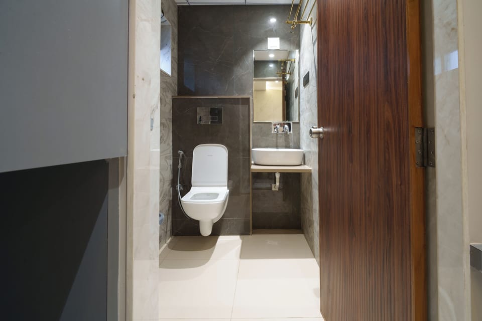 Superior Double Room | Bathroom | Towels