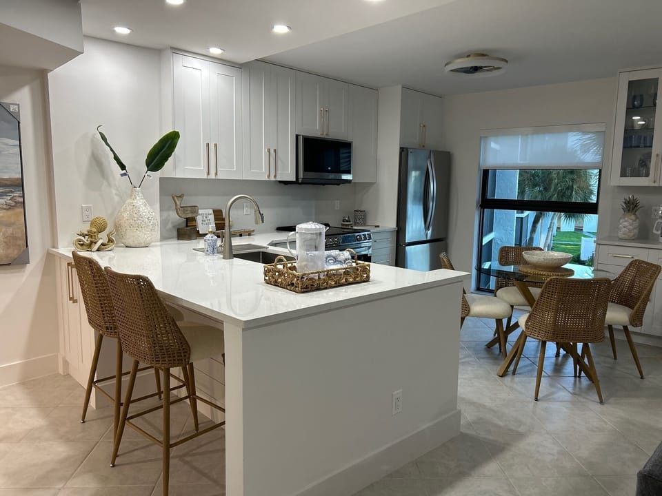 Kitchen Counter 