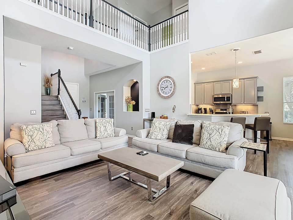 Comfortable sofas and gather space