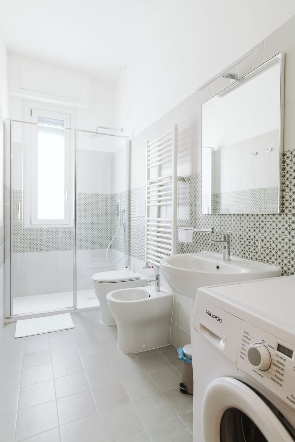 Apartment, 1 Bedroom, Smoking, Balcony | Bathroom