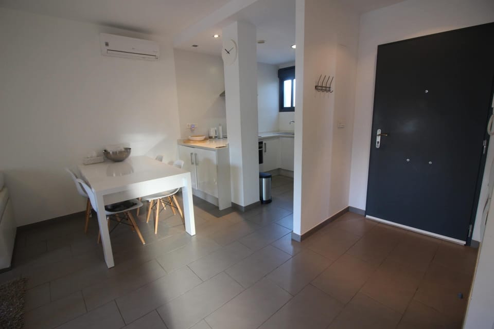 Apartment | Dining