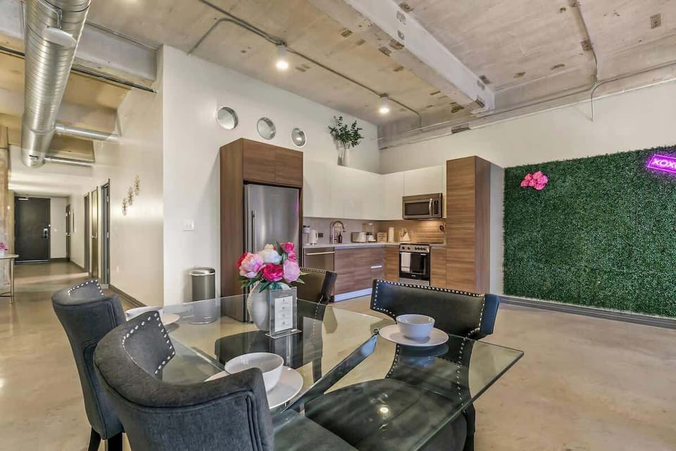  Savor meals surrounded by sleek design and lively greenery for a vibrant dining experience