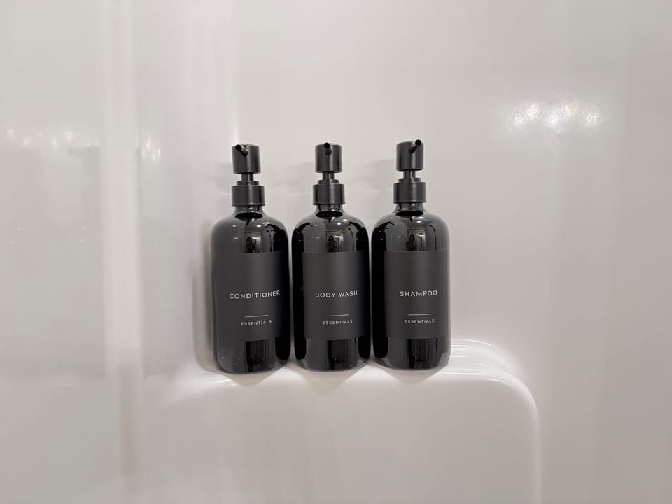 Bathroom amenities