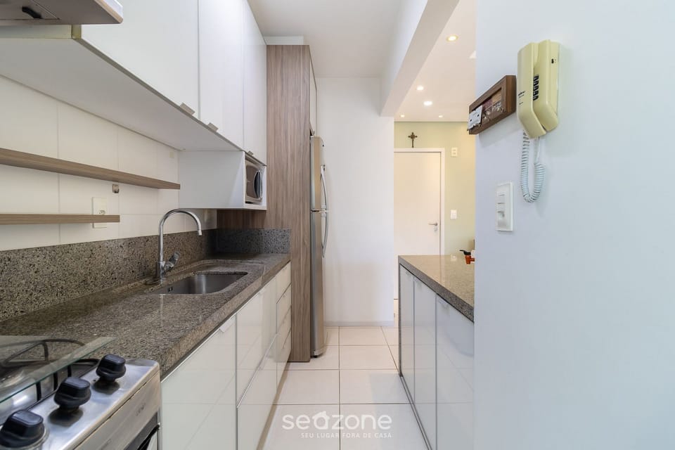 Basic Apartment | Private kitchen