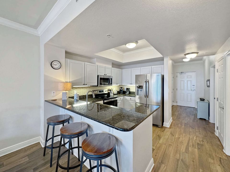 Condo, Multiple Beds, Balcony, Pool View (Sunset Crossing) | Private kitchen | Fridge, microwave, oven, stovetop