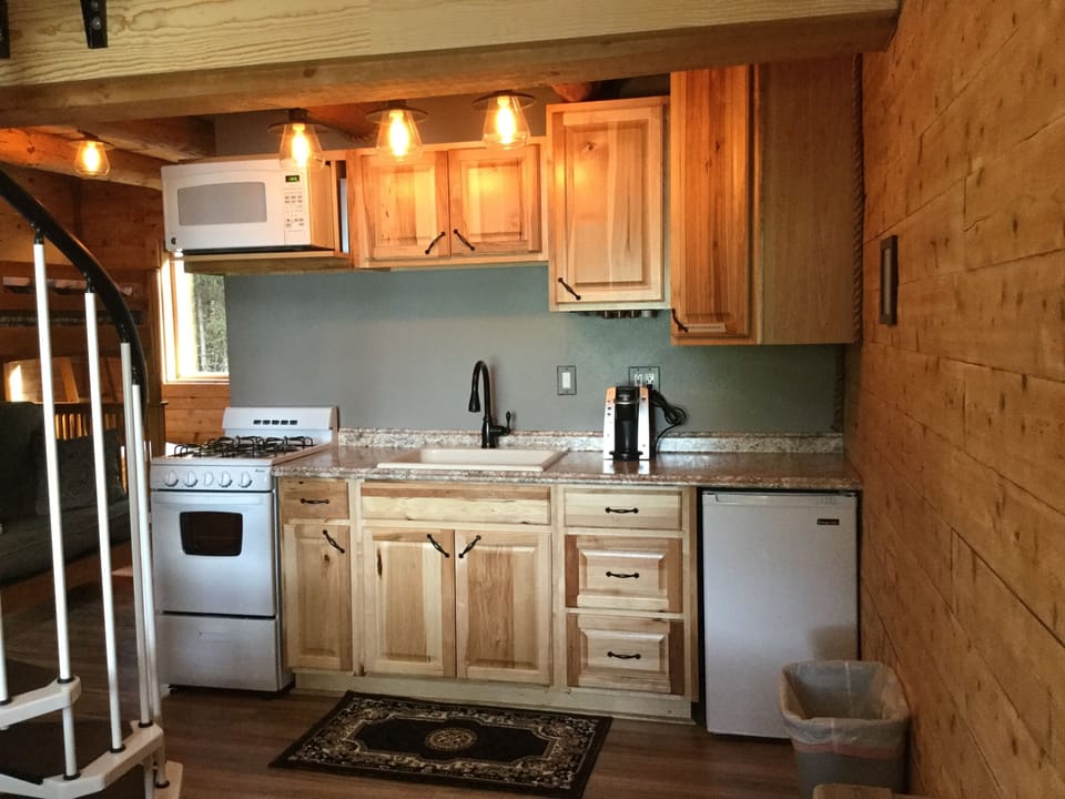 Exclusive Cabin, Lake View, Lakeside | Private kitchen | Fridge, oven, stovetop, coffee/tea maker